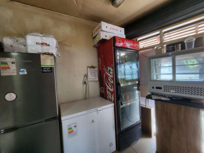 Local comercial + auto, / Derechos de llaves en Chiguayante - Imagen 12