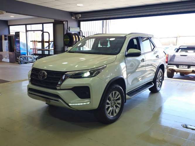 Toyota Fortuner SRX 2.8 2021