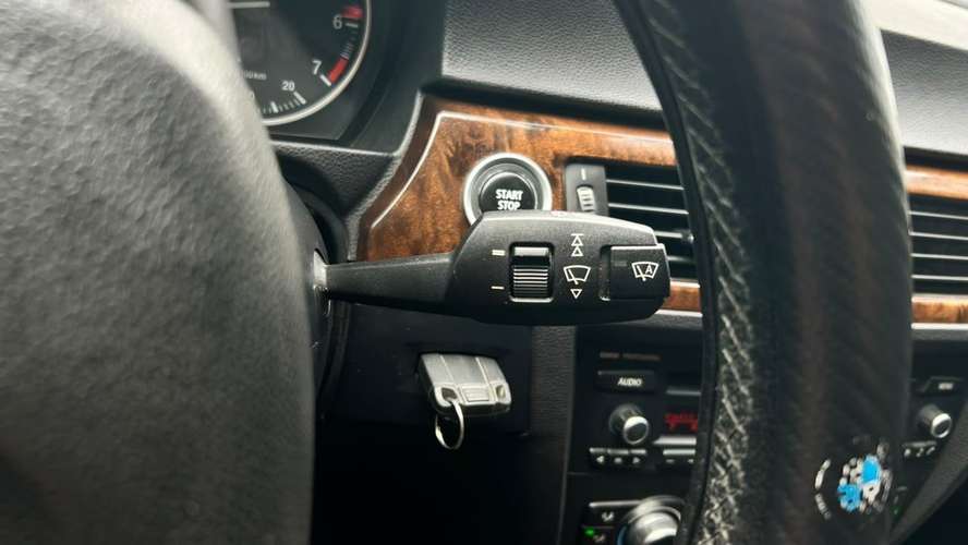 BMW 316 1.6 AUT (2012) - Imagen 16