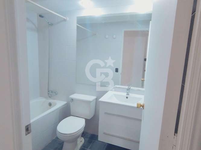Depto. remodelado 3D en barrio tranquilo y céntrico - Imagen 7