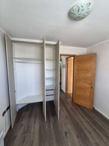 Departamento Amplio y Soleado 2d2b con estac y bod - Imagen 23