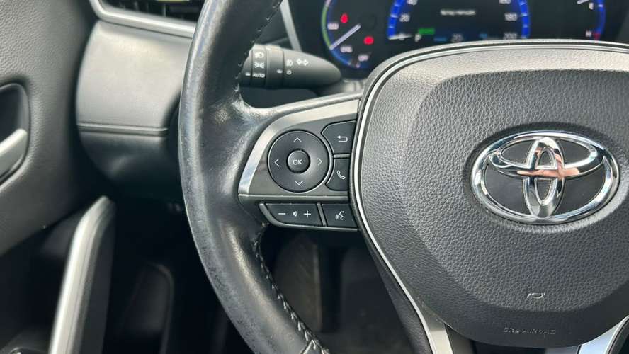 TOYOTA COROLLA CROSS 1.8 HEV CVT (2023) - Imagen 19