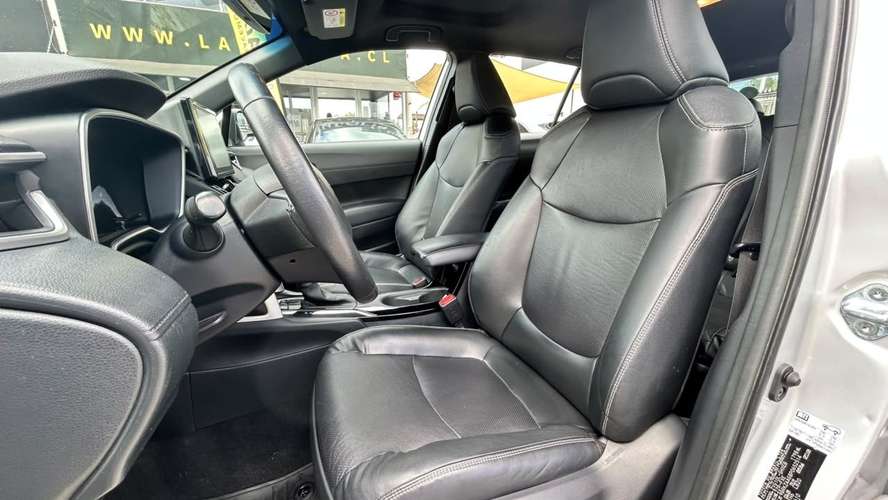 TOYOTA COROLLA CROSS 1.8 HEV CVT (2023) - Imagen 7