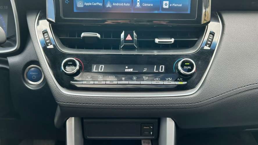 TOYOTA COROLLA CROSS 1.8 HEV CVT (2023) - Imagen 16
