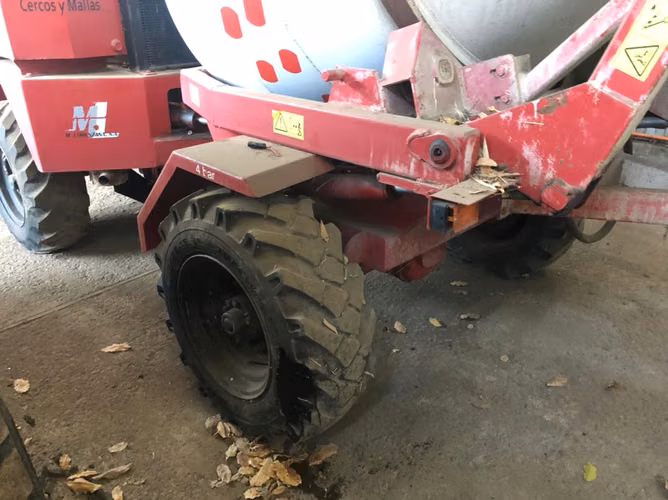 Hormigonera autonoma diesel 1,2 m3,  4x4