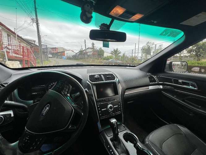 FORD EXPLORER LIMITED 2016