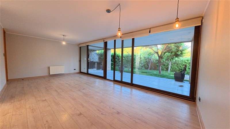 Chicureo Arriendo Moderna Casa de 3Dorm. 3 Bñs. 2 Estc - Imagen 2
