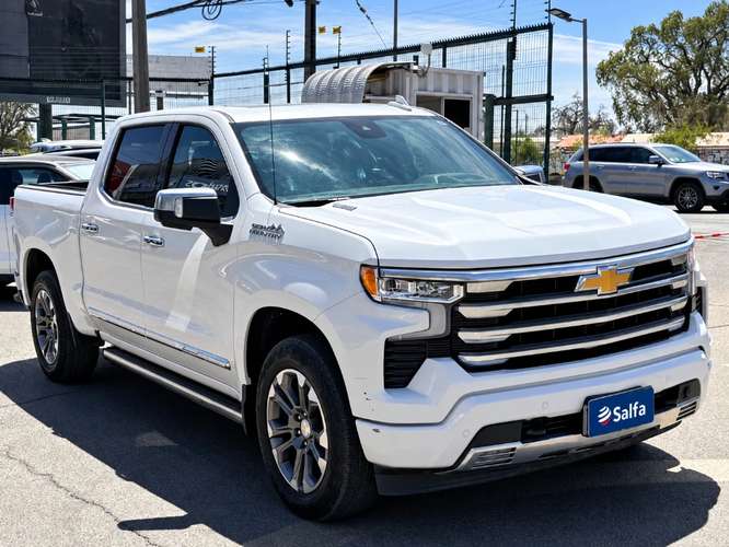 Chevrolet Silverado 3.0 TD HIGH COUNTRY AT 4X4 DIESEL 2024 - Imagen 3