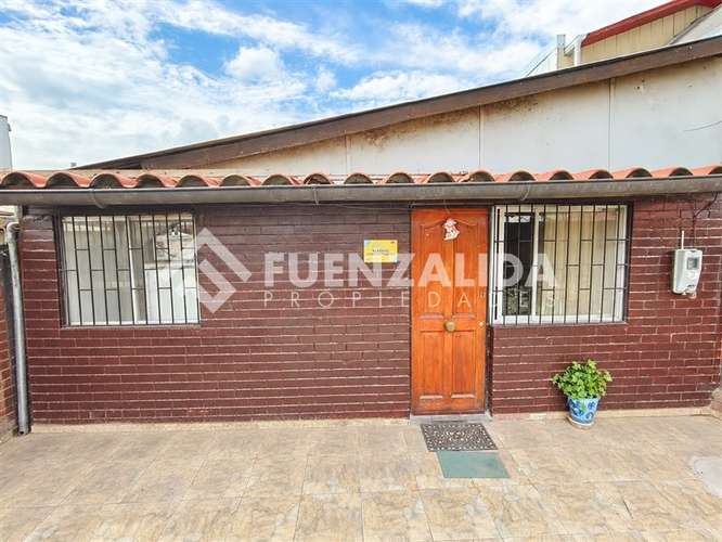 Casa en venta de 2 dorm. en Maipú - Imagen 1
