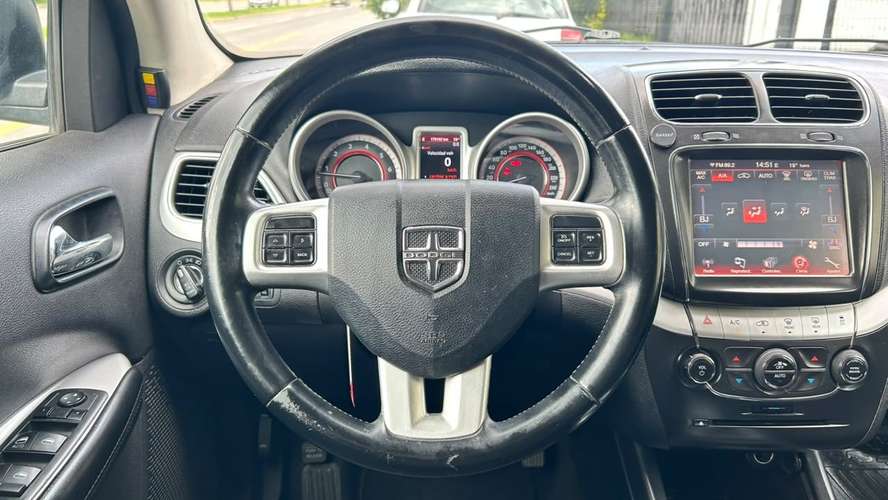Dodge JOURNEY SE 2.4 AT (2014) - Imagen 7