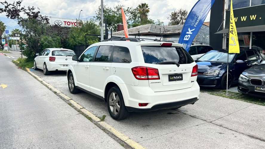 Dodge JOURNEY SE 2.4 AT (2014) - Imagen 3
