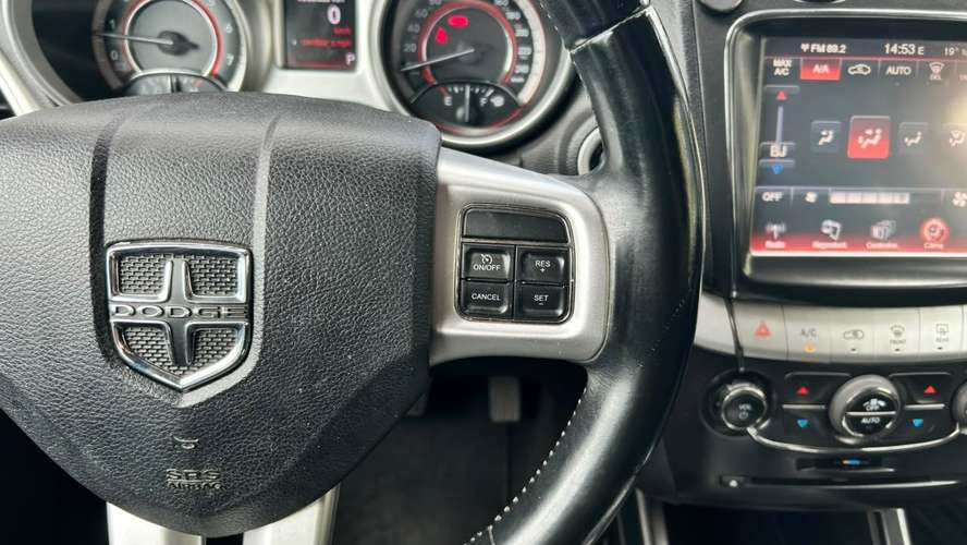 Dodge JOURNEY SE 2.4 AT (2014) - Imagen 18