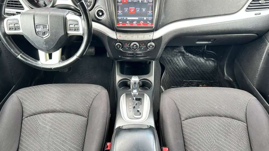 Dodge JOURNEY SE 2.4 AT (2014) - Imagen 14