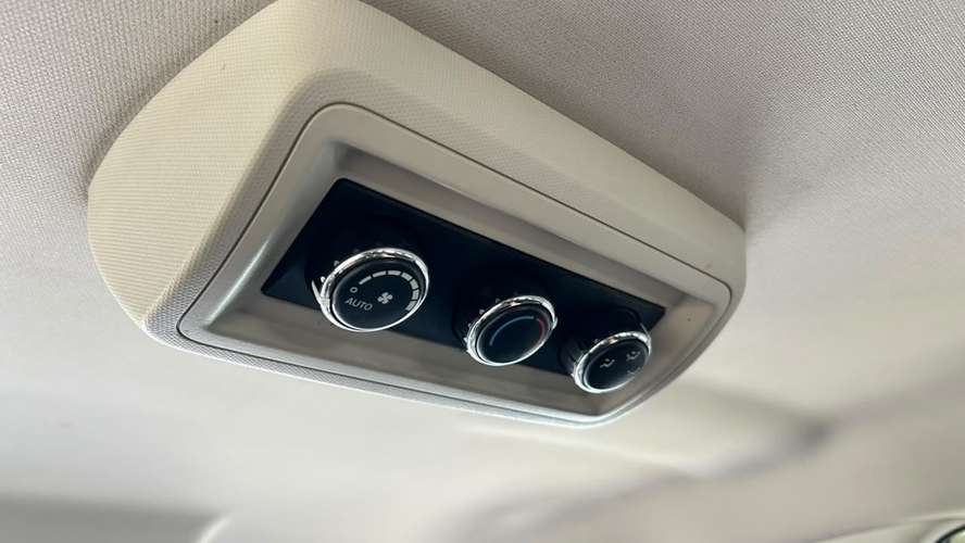 Dodge JOURNEY SE 2.4 AT (2014) - Imagen 16