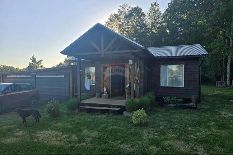 Hermosa Casa En Parcela Con Bosque Nativo