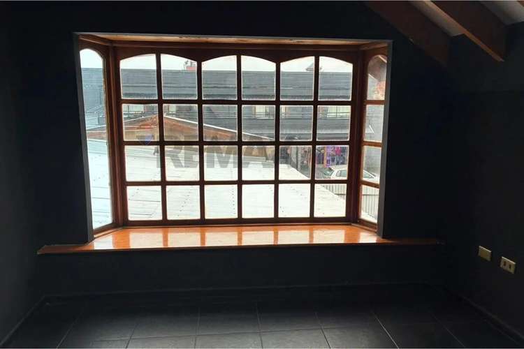 Local Comercial En Arriendo En Calle Brasil Pucón