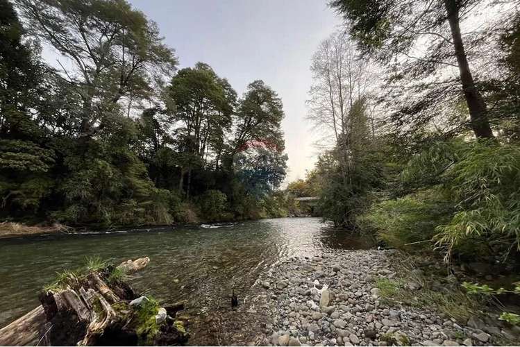 Se Vende Orilla De Rio Liucura. - Imagen 4