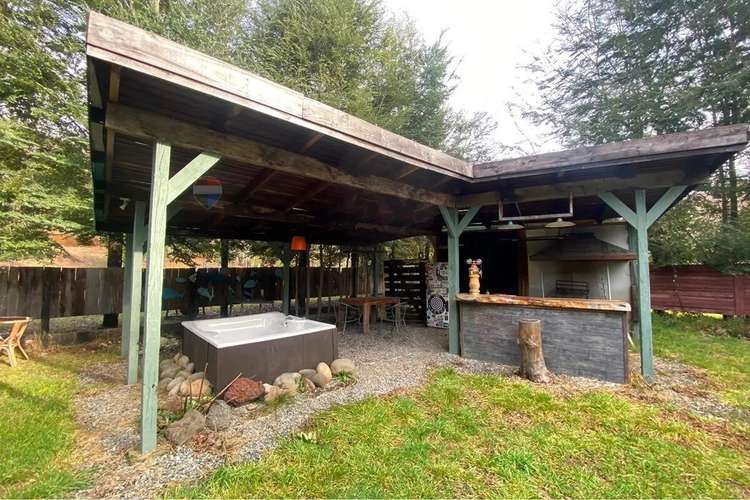 Se Arrienda Restaurant Y Cabañas Orilla De Rio