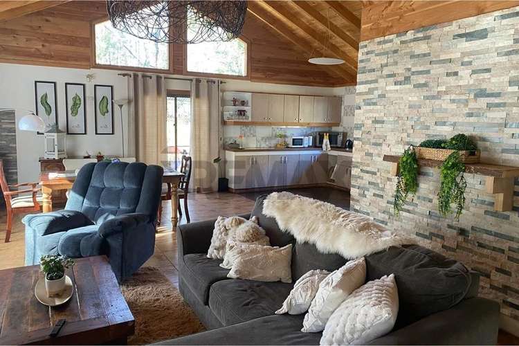 Venta 2 Casas Y Cabaña En Parcela 5.300 M² - Imagen 2