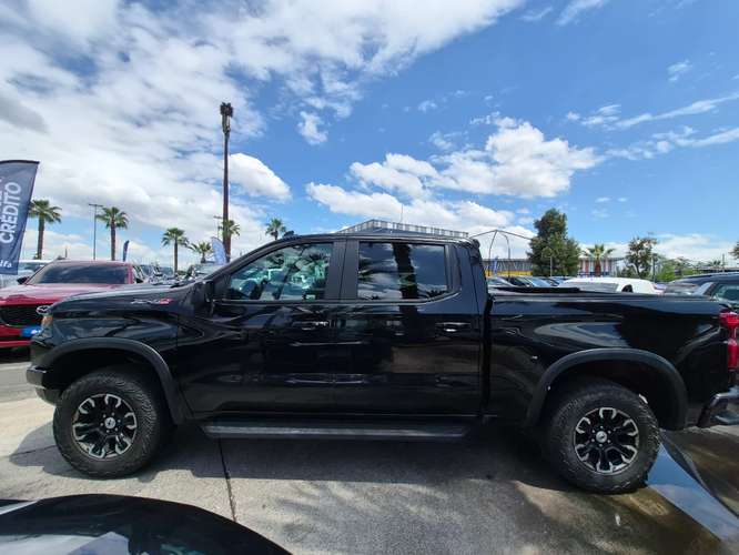 Chevrolet Silverado 6.2 ZR2 AT 4X4 2025 - Imagen 8