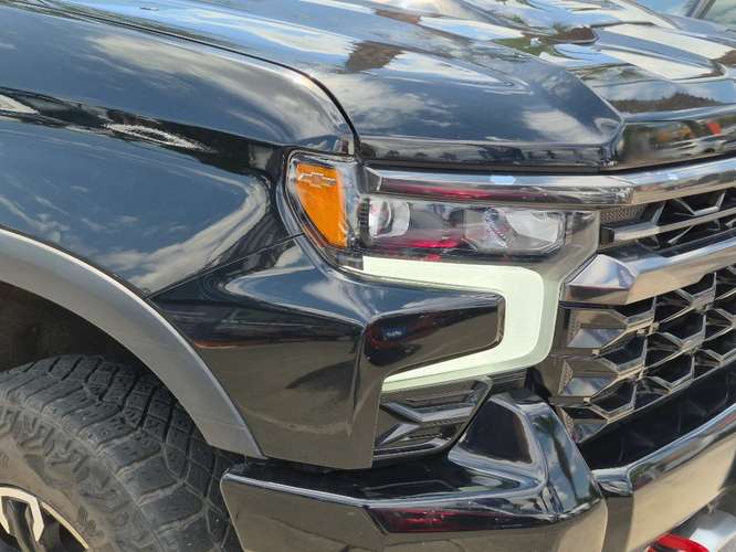 Chevrolet Silverado 6.2 ZR2 AT 4X4 2025 - Imagen 9