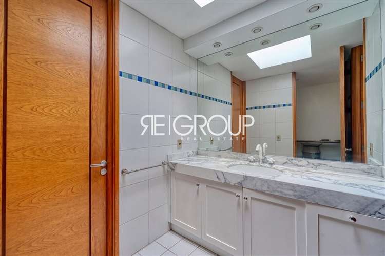 Casa en venta de 6 dormitorios, Los Nogales, Lo Barnechea - Imagen 35