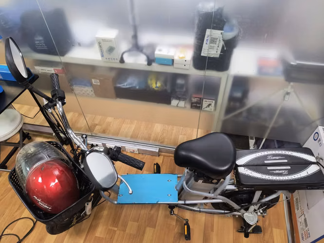 Vendo bicicleta Eléctrica semi nueva por no uso. - Imagen 5