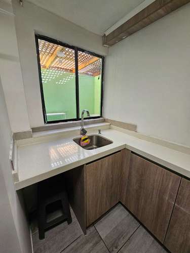 Arriendo bonita casa en av balmaceda 3 habitacio (187346)
