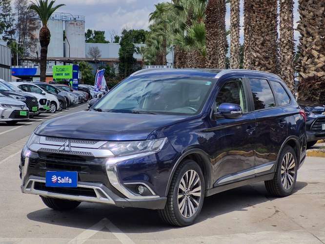 Mitsubishi Outlander 2.0 AT 4X2 2021