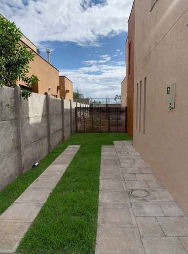 Arriendo Impecable casa en Condominio  Ovalle (187328)