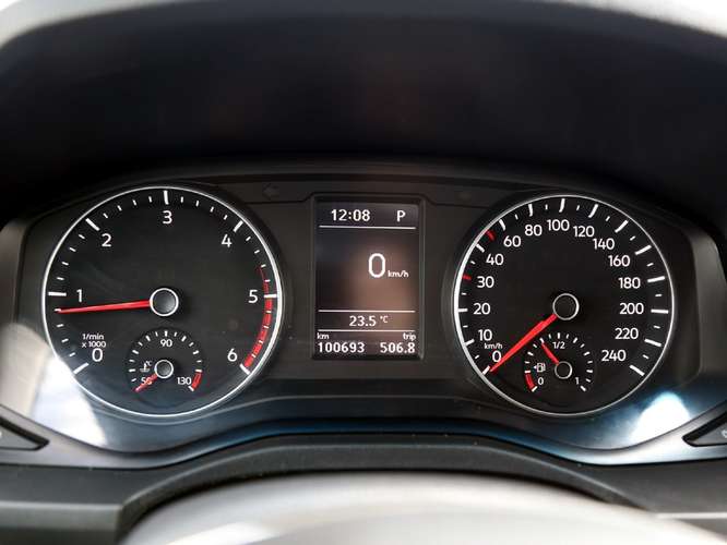 VOLKSWAGEN AMAROK 2023 - Imagen 19