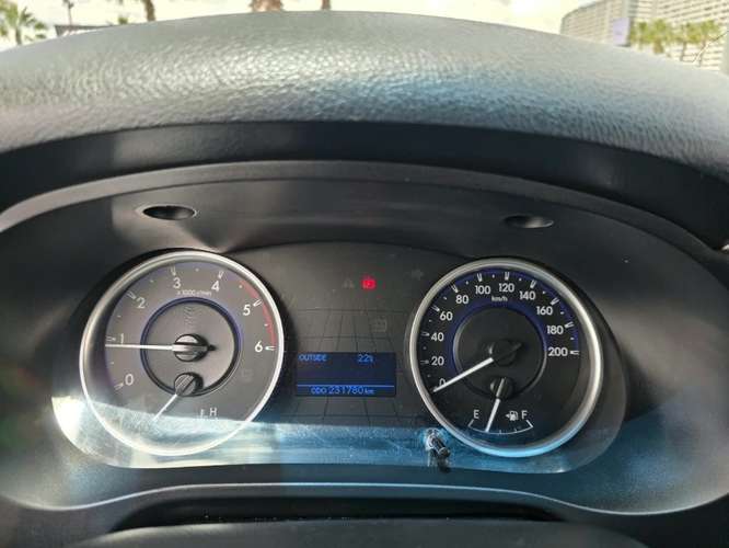 Toyota Hilux DCAB 4X2 2.4 2020 - Imagen 12