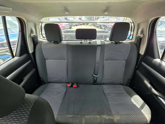 Toyota Hilux DCAB 4X2 2.4 2020 - Imagen 16