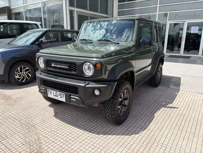 SUZUKI JIMNY GLX 1.5 AT 4X4