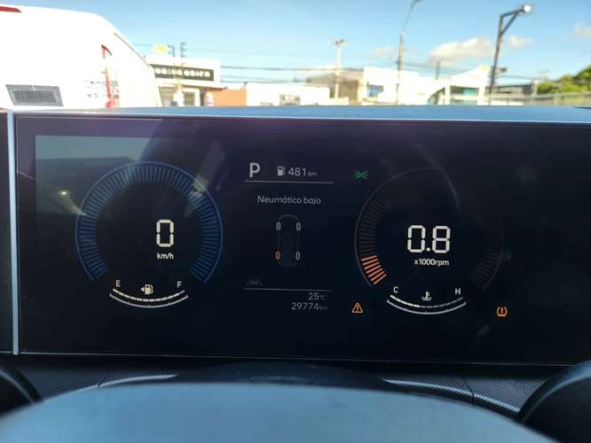 Hyundai Santa fe MX5 2.5 AT 4WD DESIGN 2025 - Imagen 12