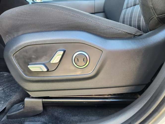 Hyundai Santa fe MX5 2.5 AT 4WD DESIGN 2025 - Imagen 20