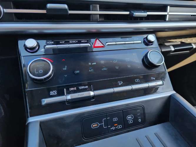 Hyundai Santa fe MX5 2.5 AT 4WD DESIGN 2025 - Imagen 15