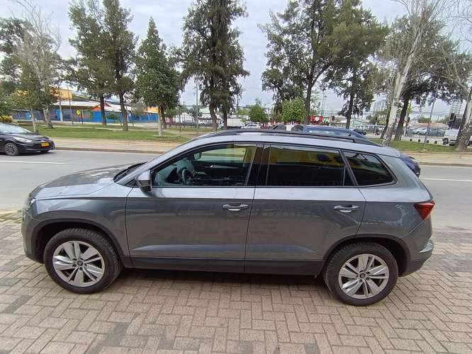SKODA KAROQ 1.4 TSI SELECTION AT - Imagen 9