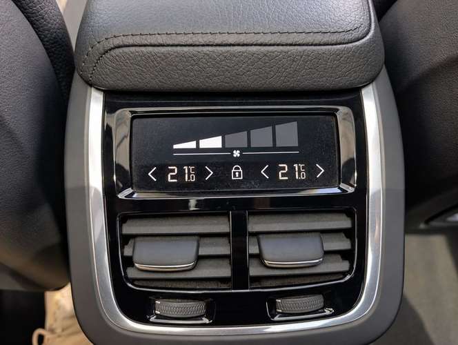 VOLVO XC60 D5 - 2020 | 5169 - Imagen 20