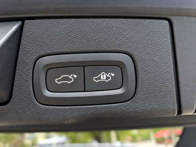 VOLVO XC60 D5 - 2020 | 5169 - Imagen 11