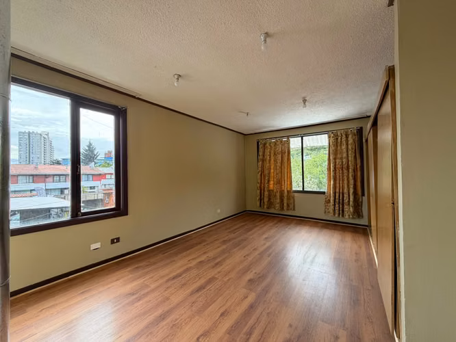 CASA USO COMERCIAL 5D/3B ZONA CENTRICA - Imagen 11