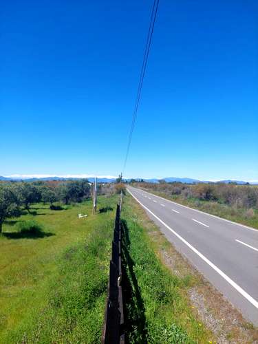 OFERTA Parcelas planas a orilla de carretera, a 2:30 horas de Santiago