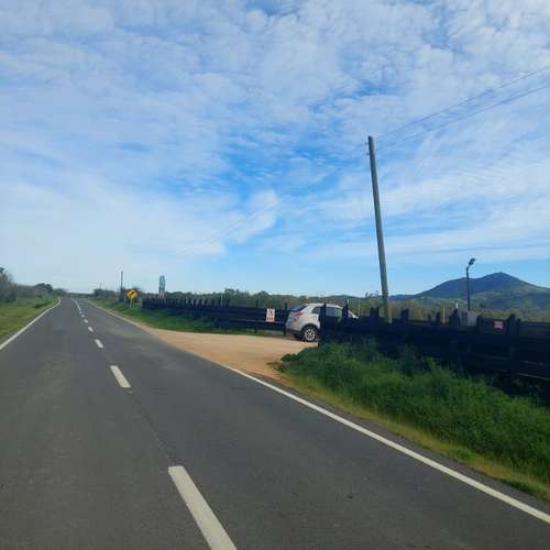 OFERTA Parcelas planas a orilla de carretera, a 2:30 horas de Santiago