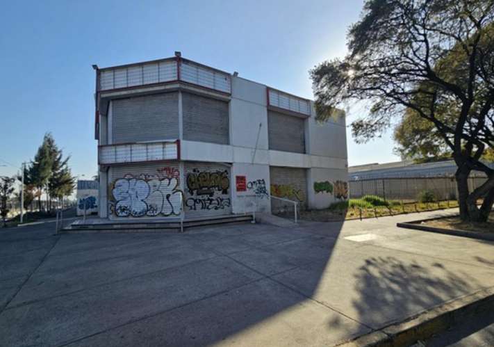 VENTA LOCAL COMERCIAL 2HAB 2BA QUINTA NORMAL - Imagen 6