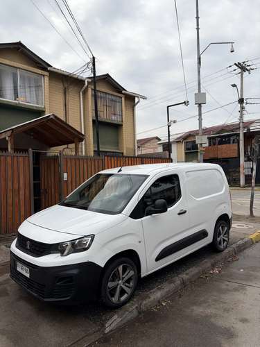 Peugeot Partner 2022