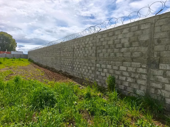 Venta Terreno de 5.000 m² para Uso Industrial y Comercial / Ruta U-400, Osorno