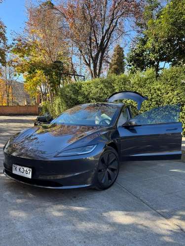 Tesla Model 3 Long Range - Imagen 2