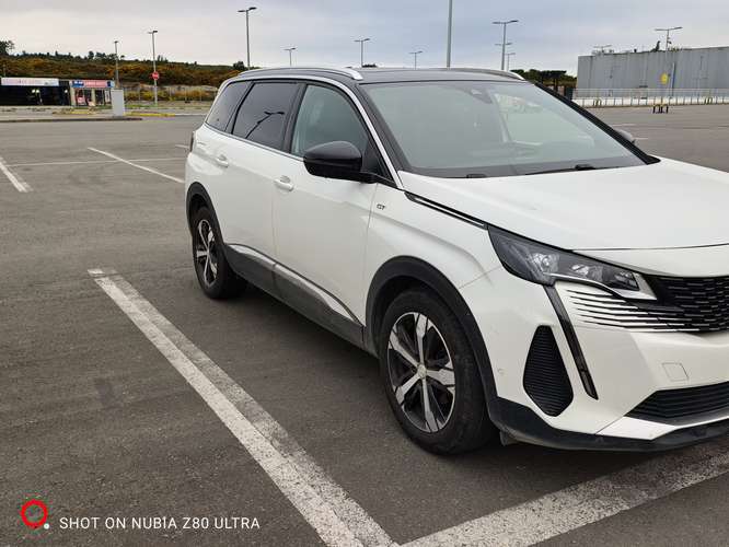 Impecable Peugeot 5008 GT 1.5 BlueHDi 2023