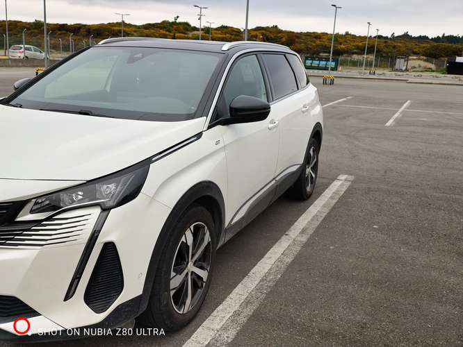 Impecable Peugeot 5008 GT 1.5 BlueHDi 2023