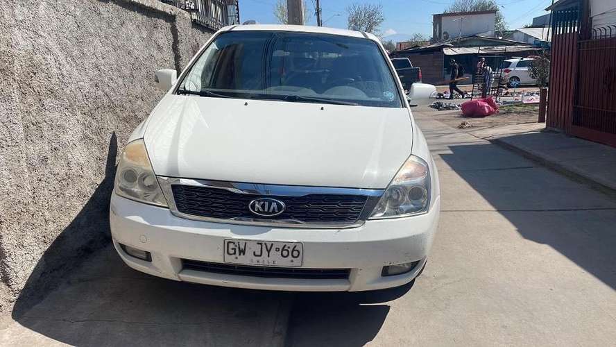 Kia gran carnival top de línea